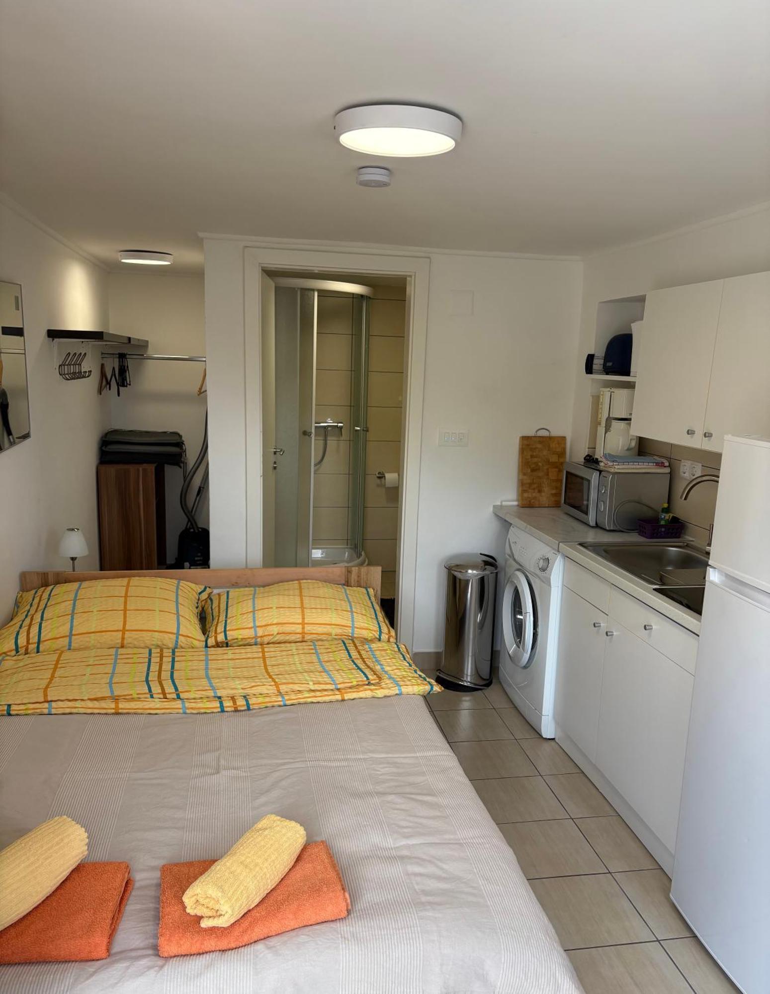 Apartments Lili Сень Экстерьер фото